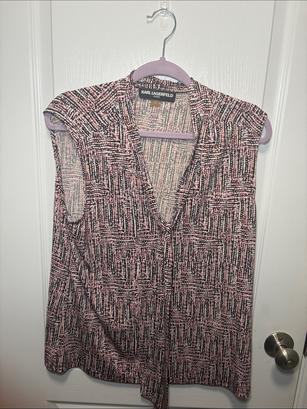 Karl Lagerfeld Pink and Black Patterned Sleeveless Blouse